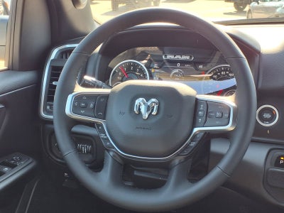 2027 RAM 1500 Big Horn/Lone Star