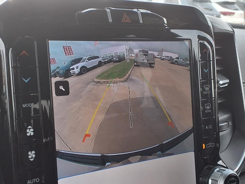2024 RAM RAM 1500 Laramie BLIND-SPOT & PARK SENSE®