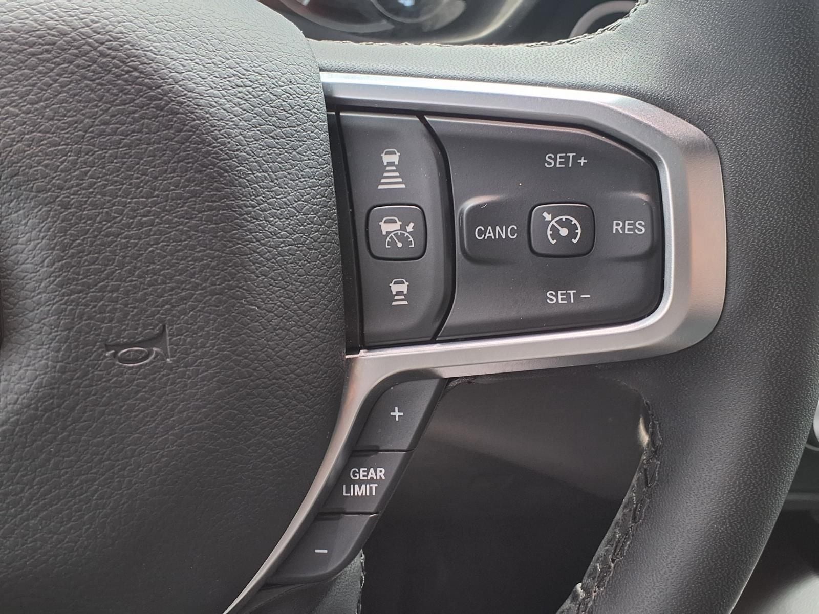 2025 RAM RAM 1500 Big Horn/Lone Star 4X4 SPORT APPEARANCE PKG