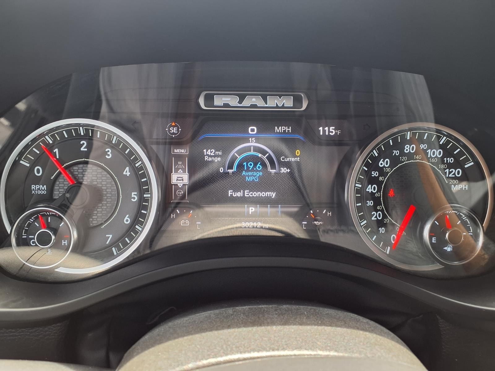 2025 RAM RAM 1500 Big Horn/Lone Star 4X4 SPORT APPEARANCE PKG