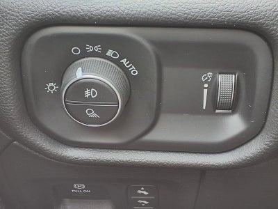 2024 RAM RAM 1500 Big Horn/Lone Star 4X4 BUILT-TO-SERVE EDITION