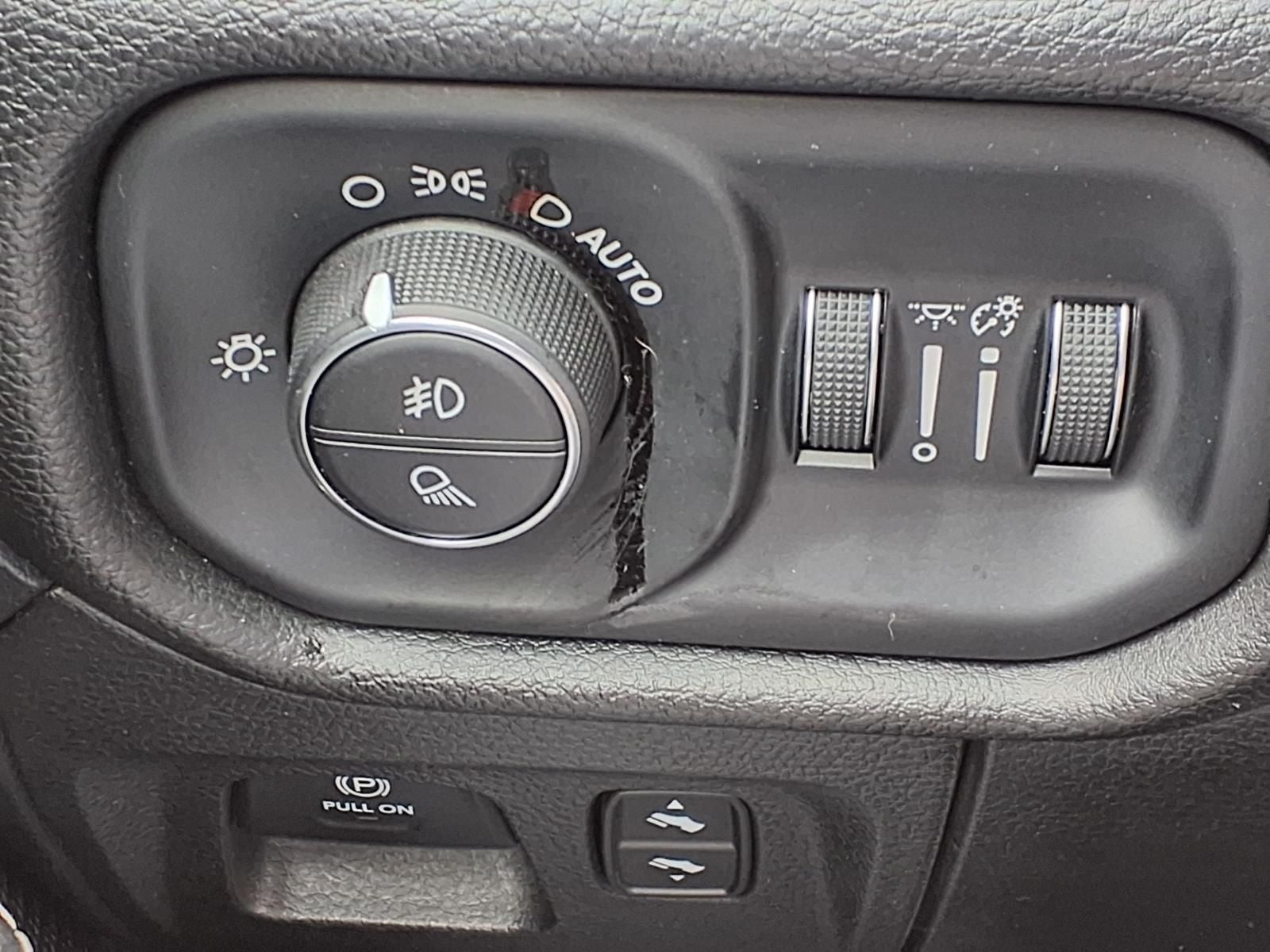 2025 RAM RAM 1500 Laramie 4X4