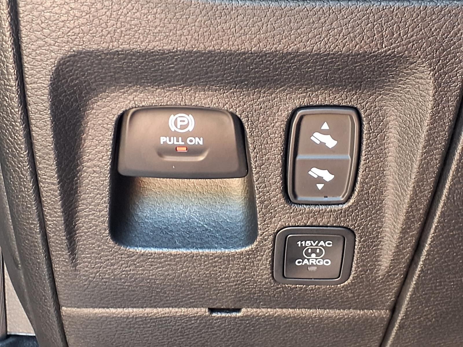 2025 RAM 1500 RHO 4X4 TOW TECH