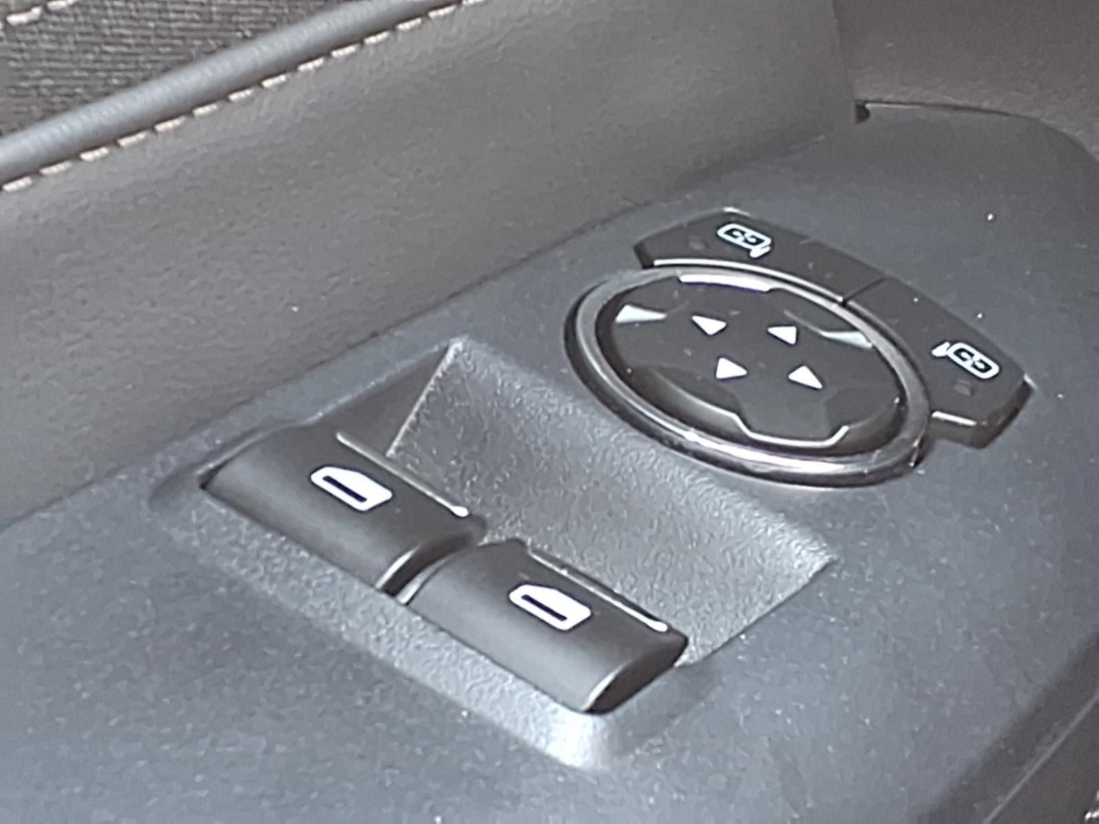 2025 Ford Mustang EcoBoost FASTBACK NITE PONY PKG