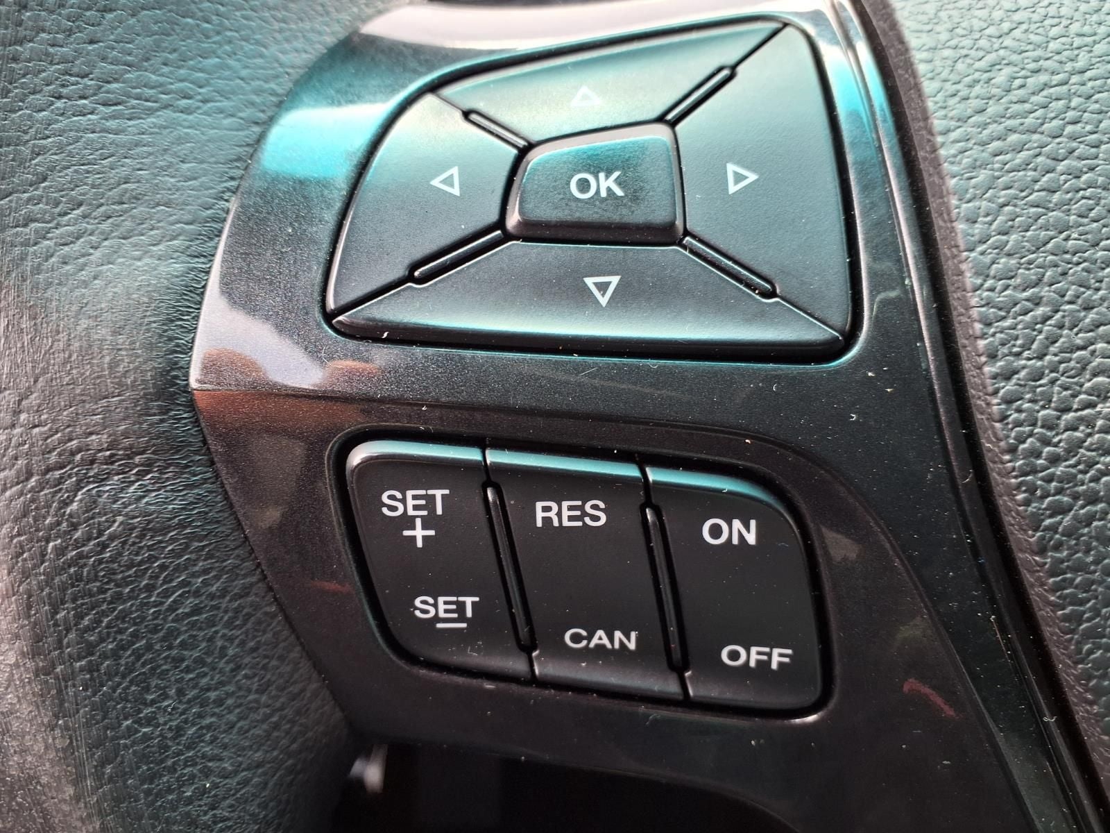 2016 Ford Explorer XLT SYNC V6