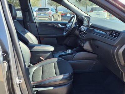 2024 Ford Escape ST-Line AWD COLD WEATHER PKG