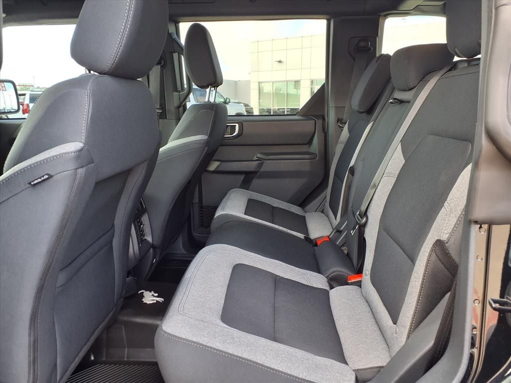 2025 Ford Bronco Big Bend 4X4 BLACK APPEARANCE PKG