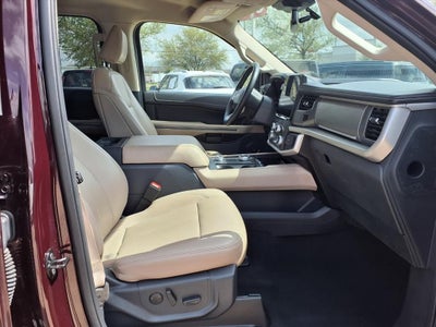 2024 Ford Expedition XLT 4X4