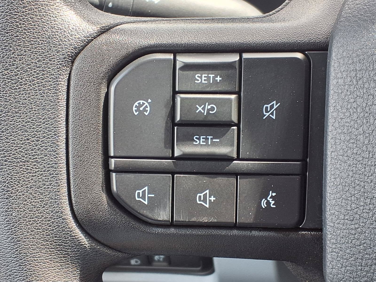 2025 Ford F-250SD XLT 4X4 POWER STROKE DIESEL