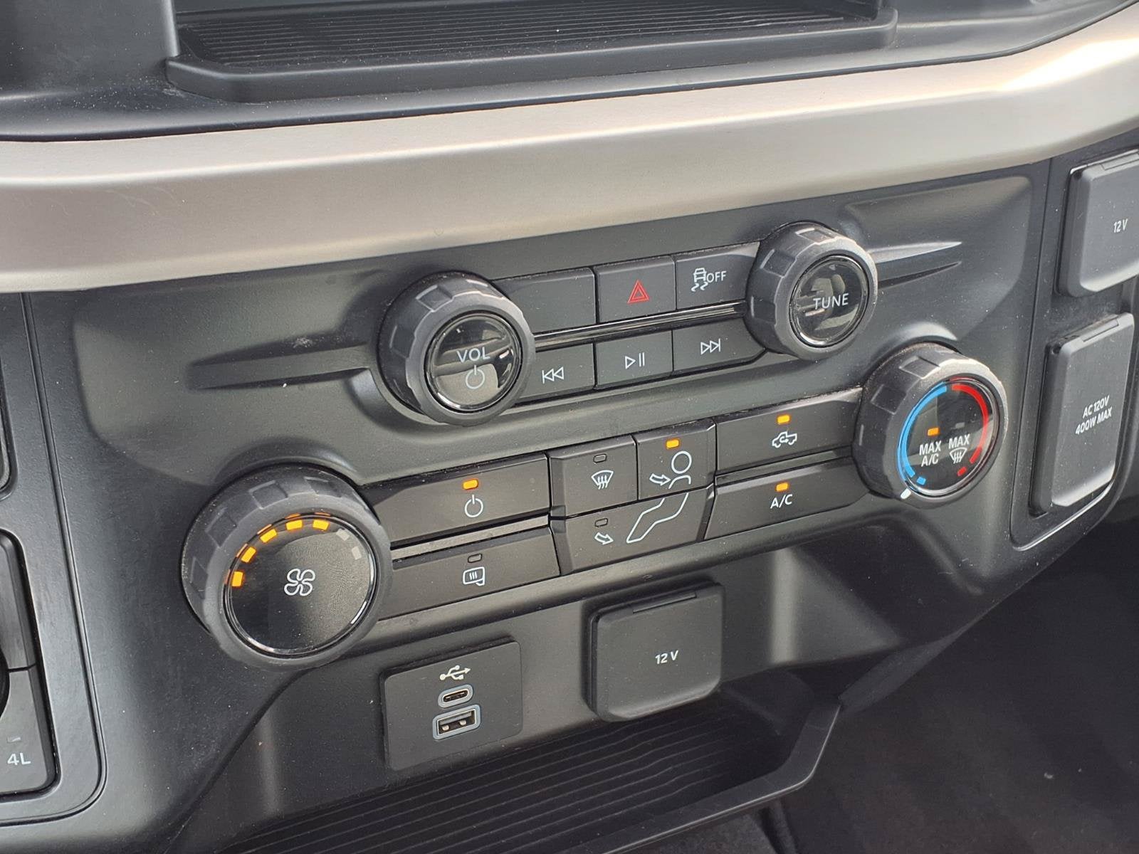 2025 Ford F-250SD XLT 4X4 POWER STROKE DIESEL
