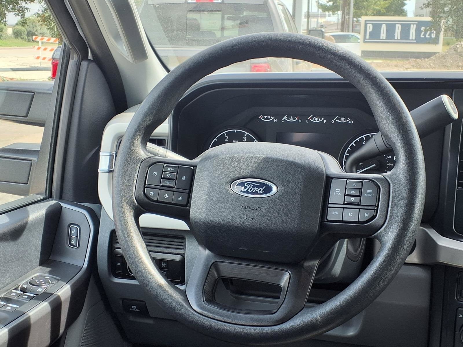 2025 Ford F-250SD XLT 4X4 POWER STROKE DIESEL