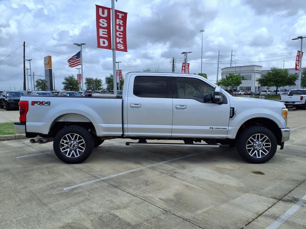 2017 Ford F-250 Lariat FX4 OFF-ROAD POWER STROKE