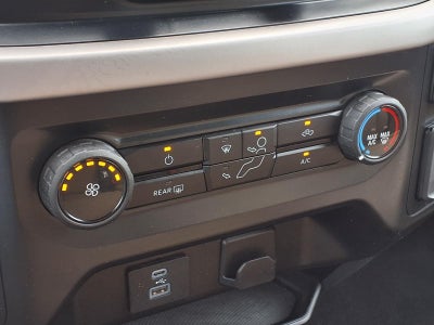2023 Ford F-150 XLT BLIS W/CROSS-TRAFFIC