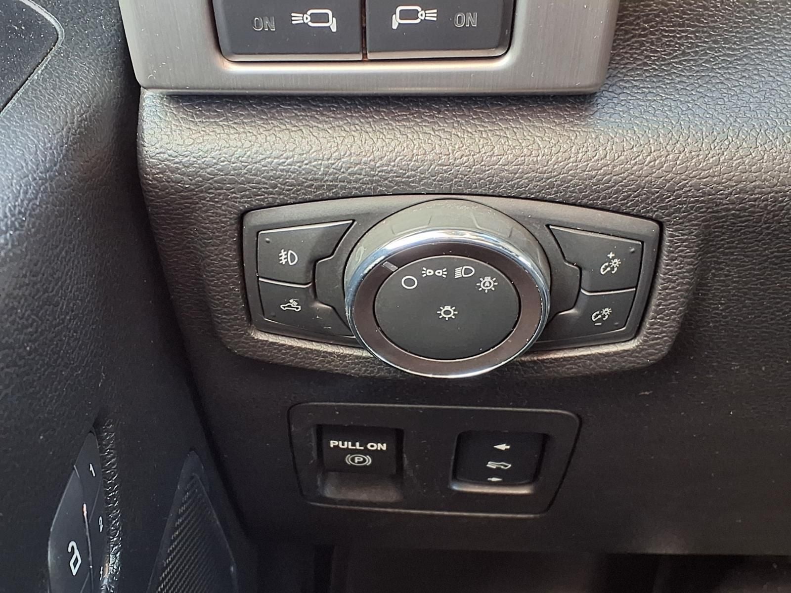 2018 Ford F-150 Platinum TECH & FX4 OFF-ROAD PKG