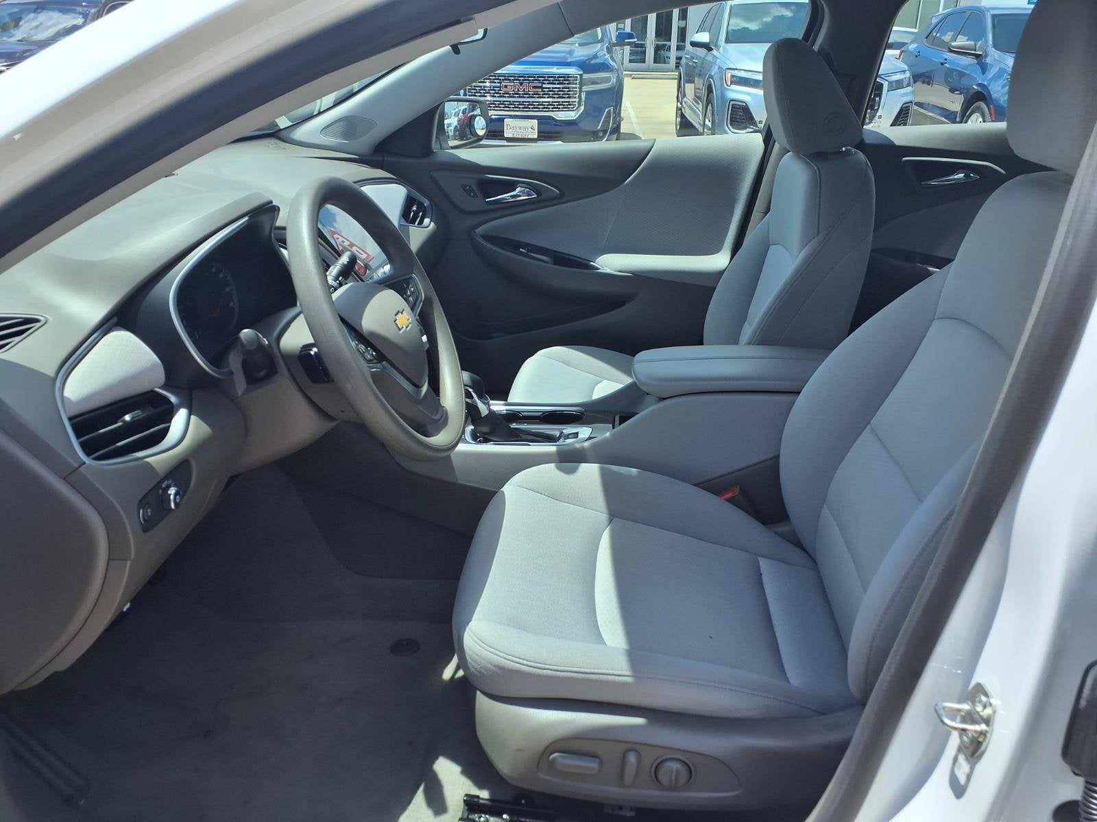 2022 Chevrolet Malibu LT DR. CONFIDENCE I & II