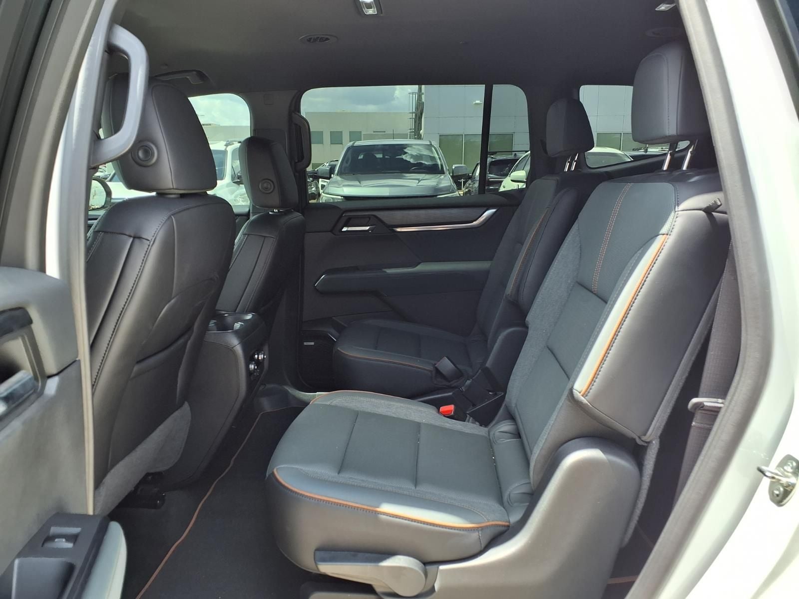 2025 GMC Acadia AT4 AWD