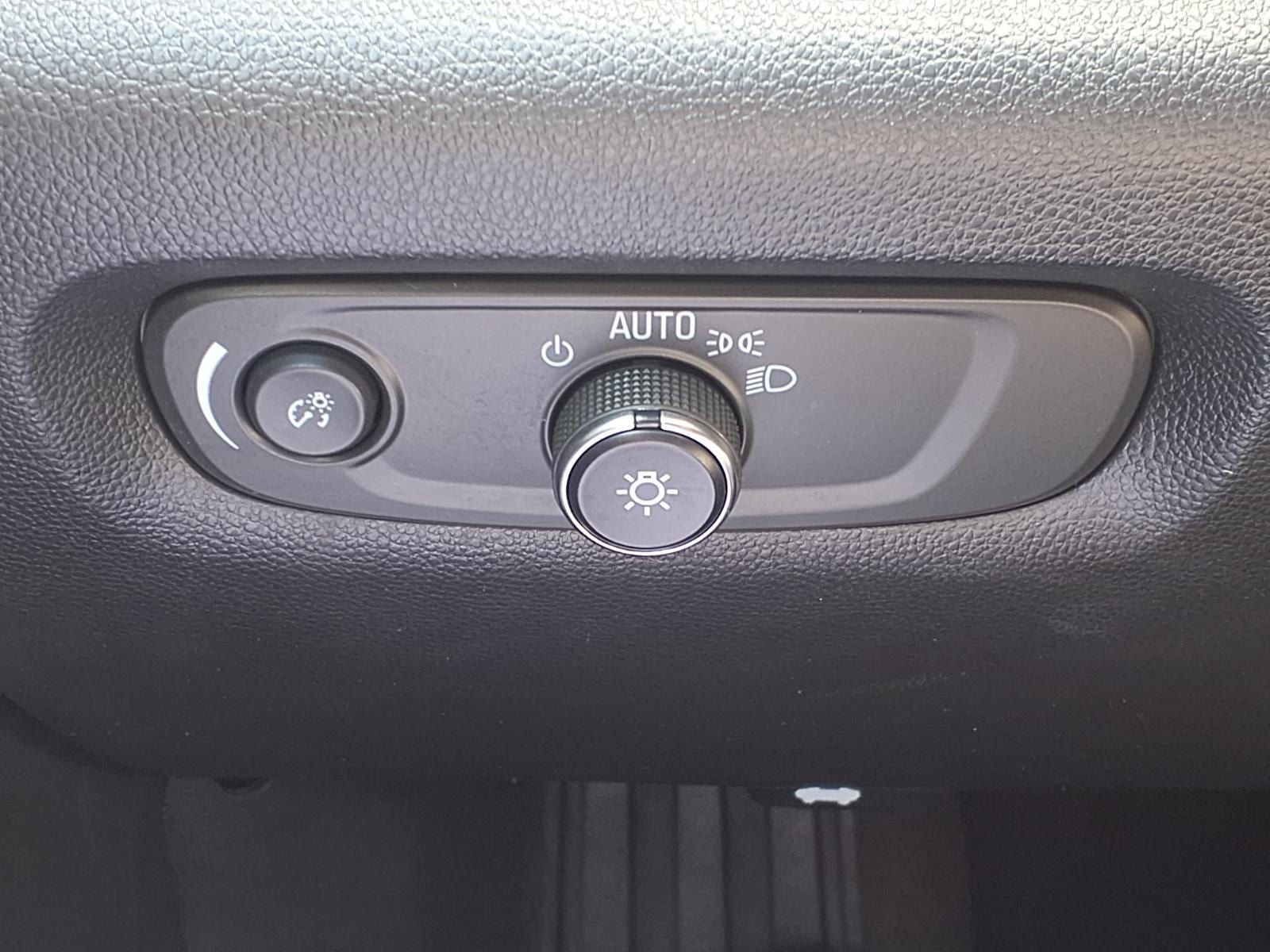 2023 Chevrolet Traverse LT 1LT DR. CONFIDENCE PKG