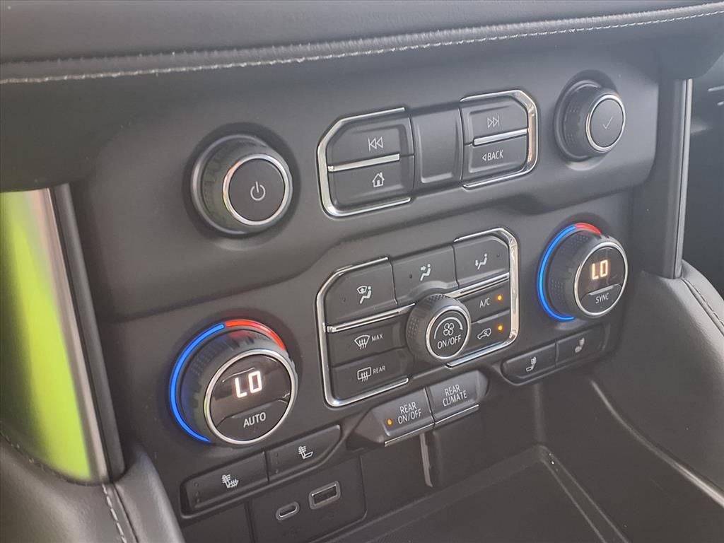 2022 Chevrolet Tahoe LT 4WD LUXURY PKG