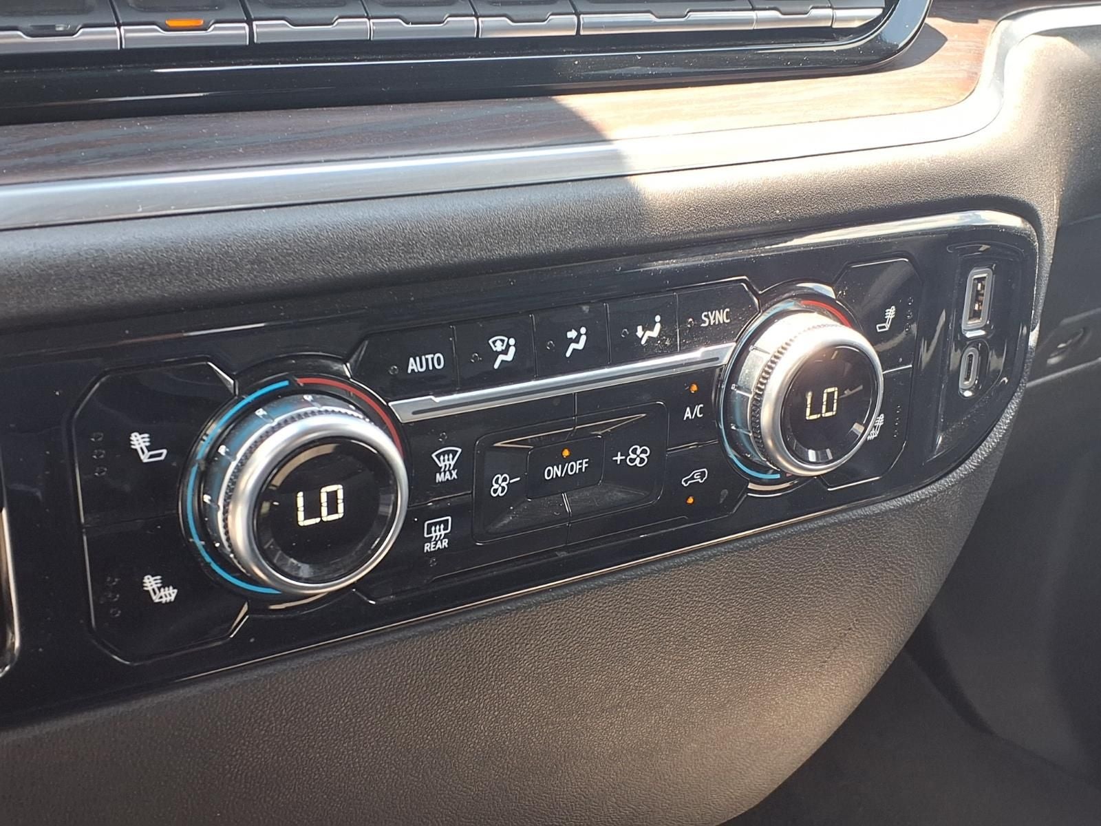 2025 GMC Sierra 1500 SLT 4WD PRO SAFETY
