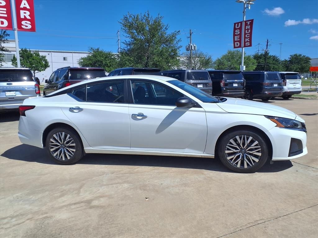 2025 Nissan Altima 2.5 SV NISSANCONNECT®