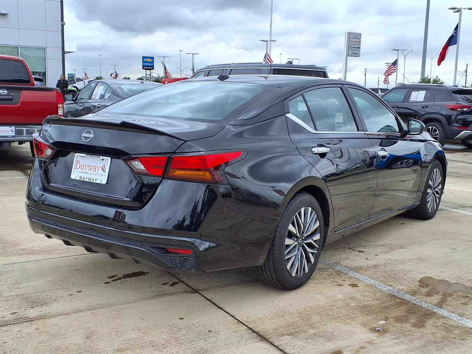 2025 Nissan Altima 2.5 SV SAFETY SHIELD® 360