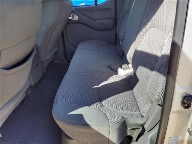 2019 Nissan Frontier SV V6 CREW CAB