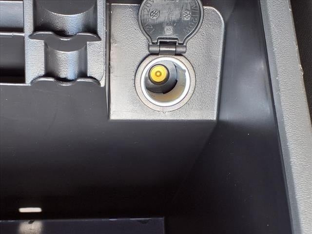 2019 Nissan Frontier SL V6 CREW CAB