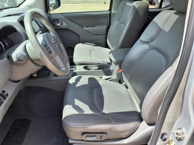 2019 Nissan Frontier SL V6 CREW CAB