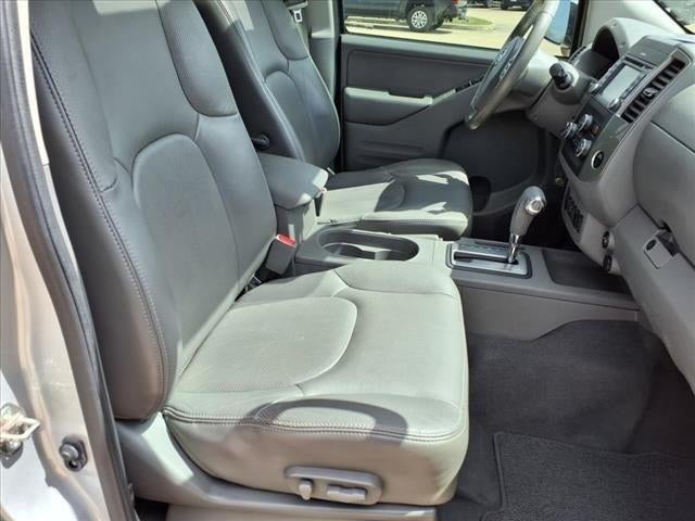 2019 Nissan Frontier SL V6 CREW CAB
