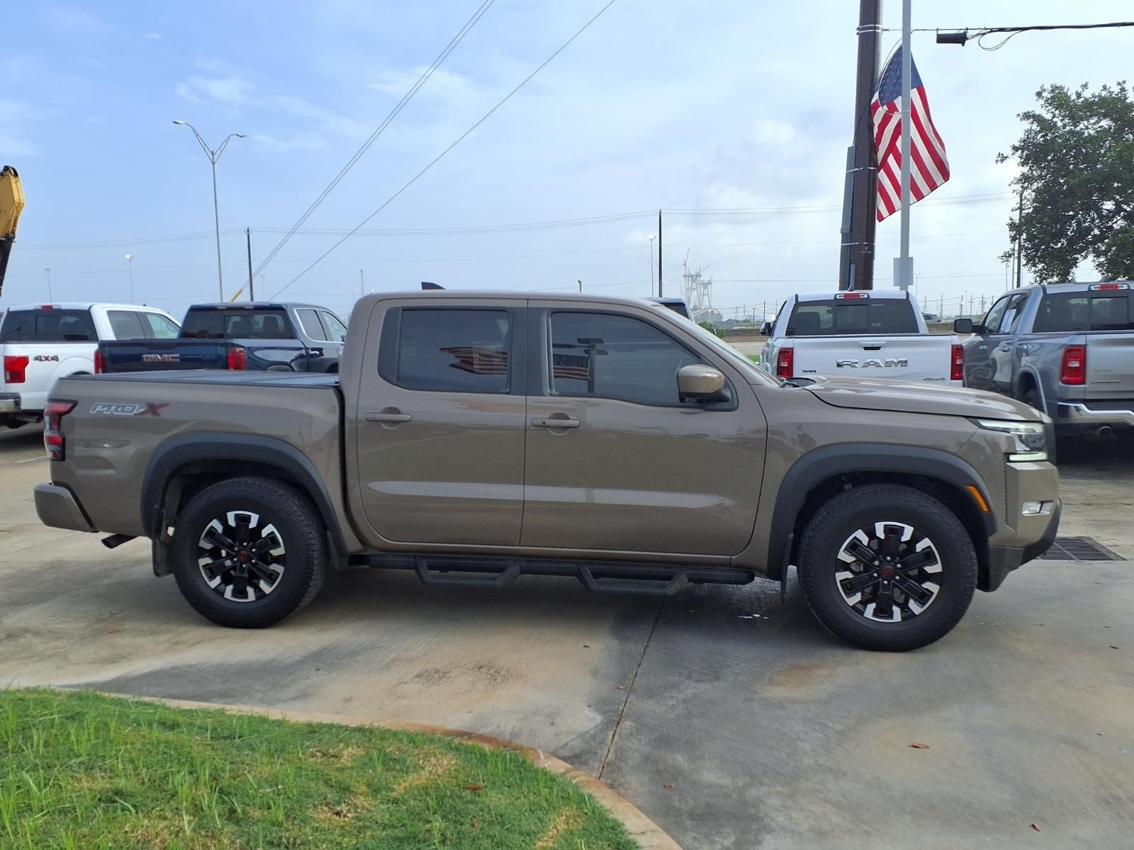2024 Nissan Frontier PRO-X V6 TECH PKG