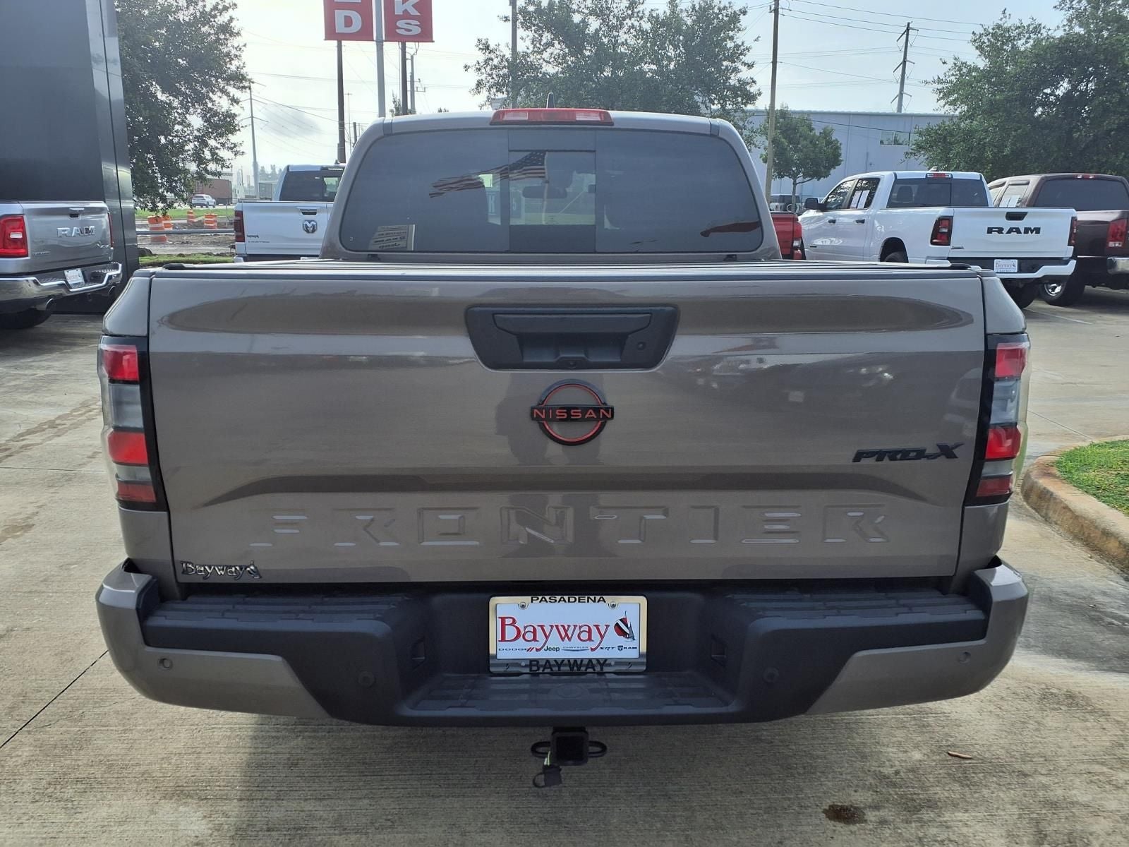 2024 Nissan Frontier PRO-X V6 TECH PKG