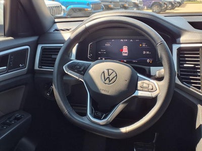 2023 Volkswagen Atlas Cross Sport 3.6L V6 SEL Premium R-Line COLLISION MITIGATION