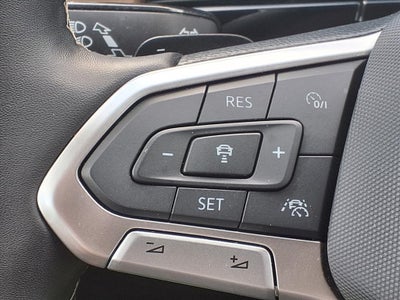 2024 Volkswagen Atlas 2.0T SE w/Technology AWD