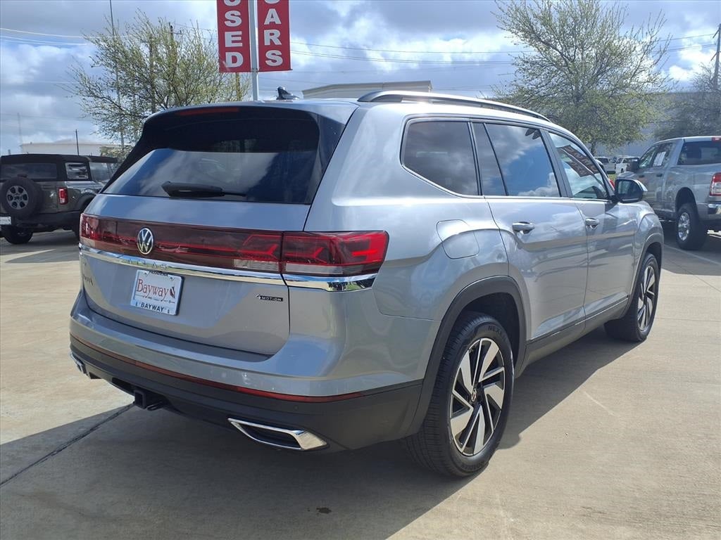 2024 Volkswagen Atlas 2.0T SE w/Technology AWD