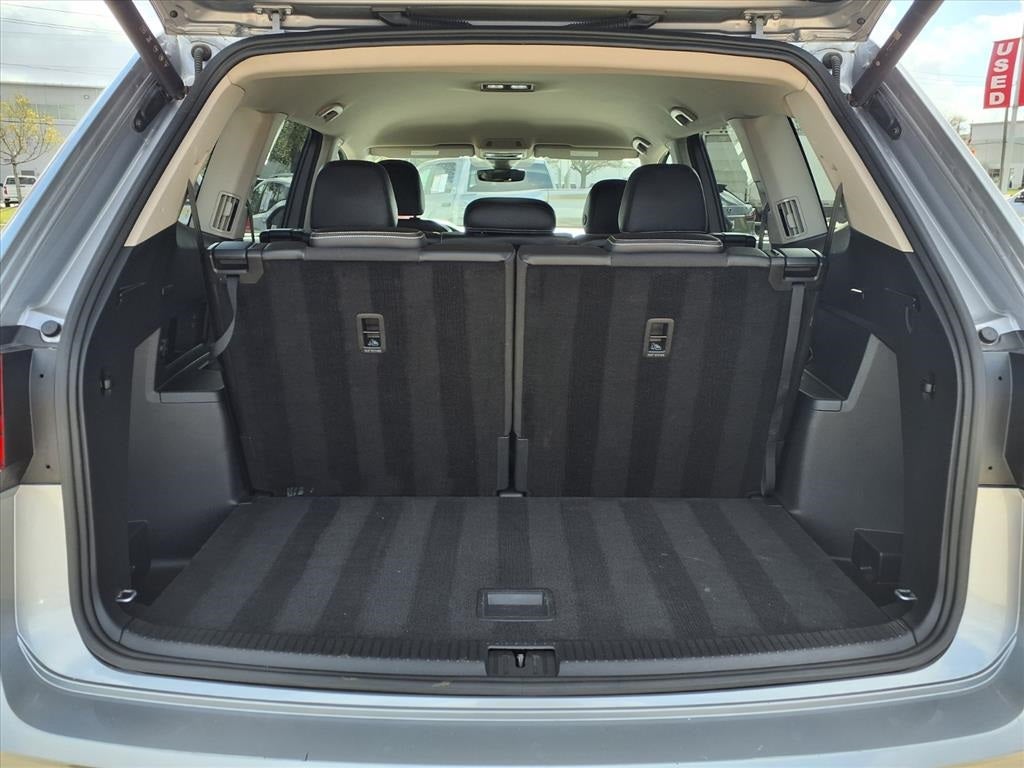 2024 Volkswagen Atlas 2.0T SE w/Technology AWD