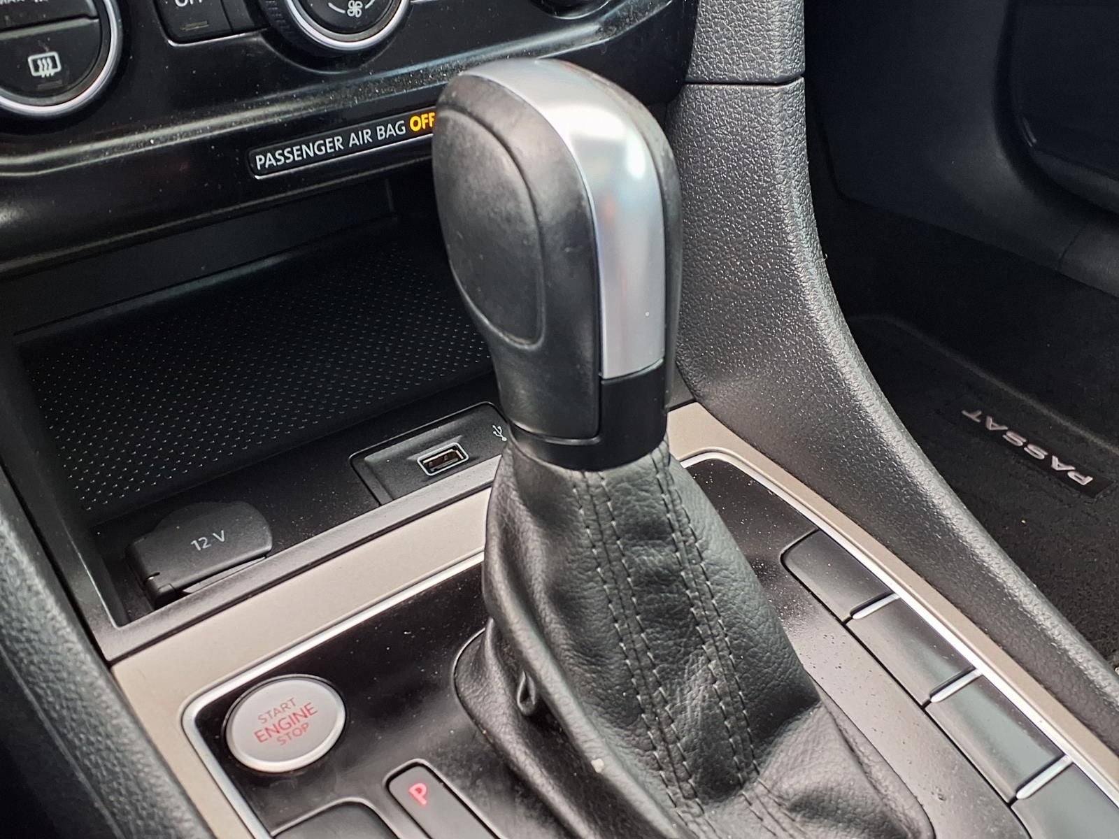 2022 Volkswagen Passat 2.0T Limited Edition
