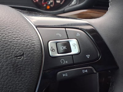 2022 Volkswagen Passat 2.0T Limited Edition
