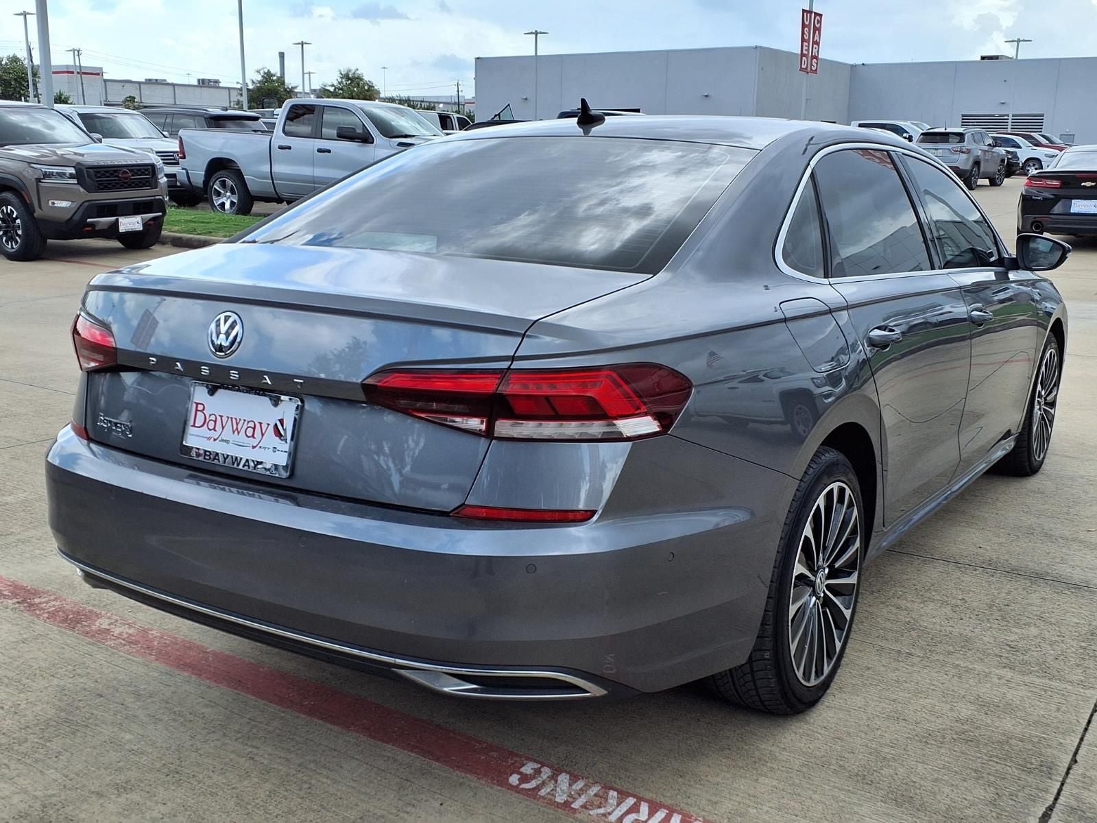 2022 Volkswagen Passat 2.0T Limited Edition