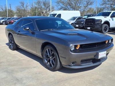 2021 Dodge Challenger SXT BLACKTOP