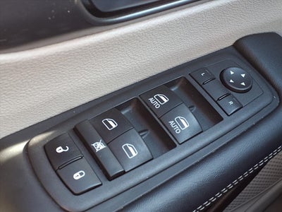 2023 Chrysler Pacifica Touring L BLIND SPOT