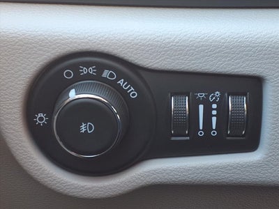 2023 Chrysler Pacifica Touring L BLIND SPOT