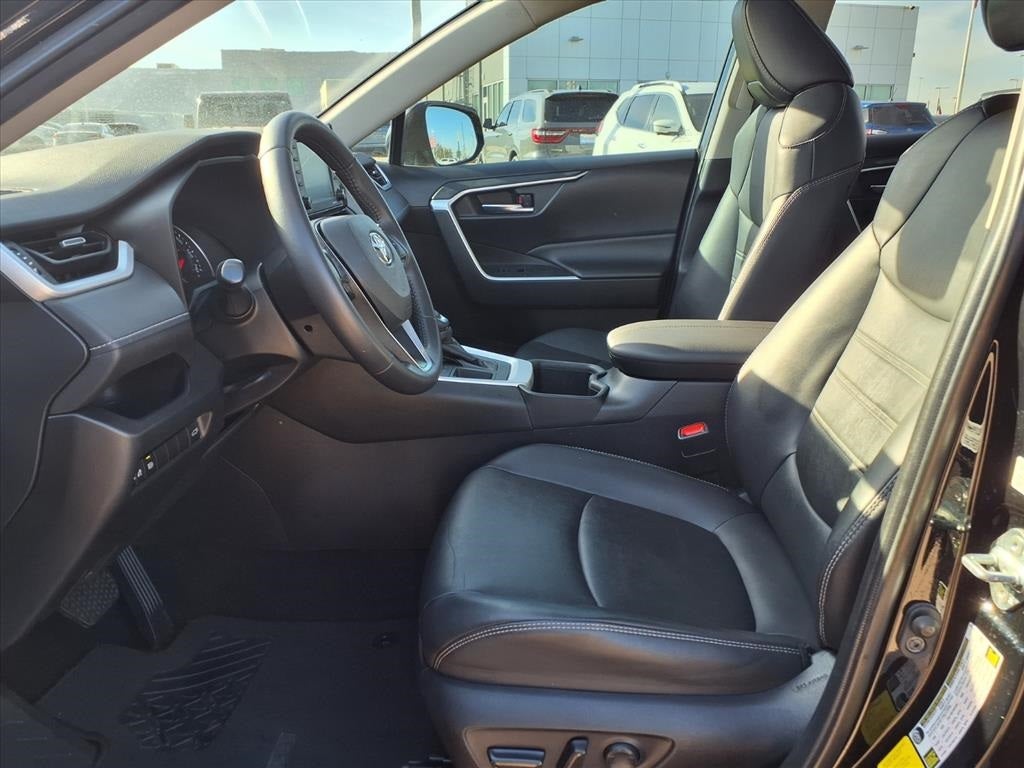 2022 Toyota RAV4 XLE Premium