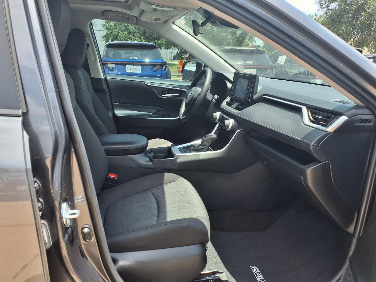 2021 Toyota RAV4 XLE CONVENIENCE PKG