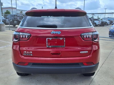 2023 Jeep Compass Latitude Lux 4X4 SUN & SOUND PKG