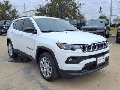 2024 Jeep Compass Latitude Lux