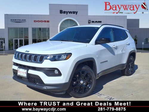 2023 Jeep Compass Latitude Lux 4X4