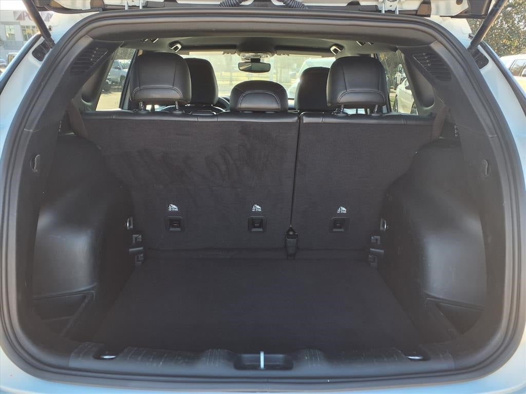 2023 Jeep Compass Latitude Lux 4X4