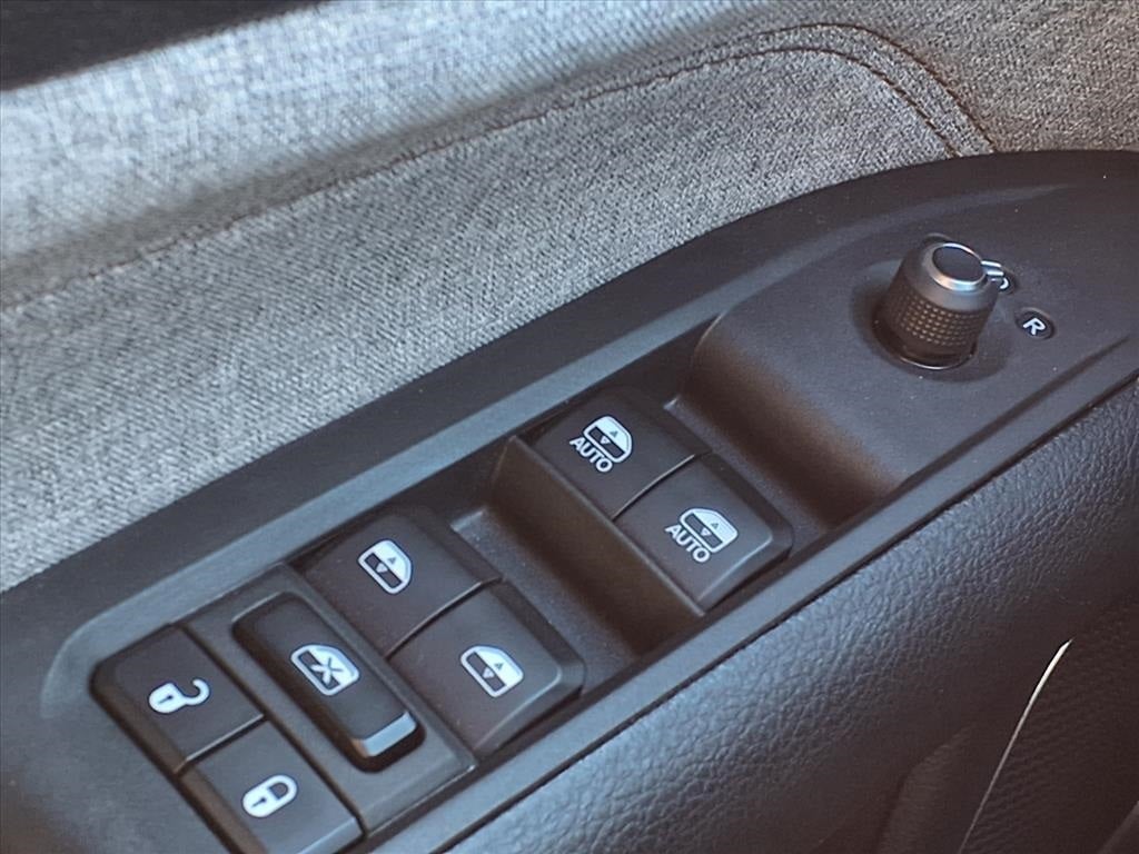 2023 Jeep Compass Latitude Lux 4X4