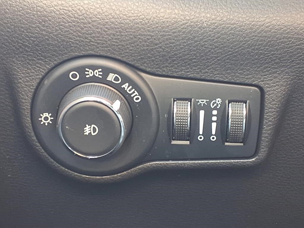 2023 Jeep Compass Latitude Lux 4X4