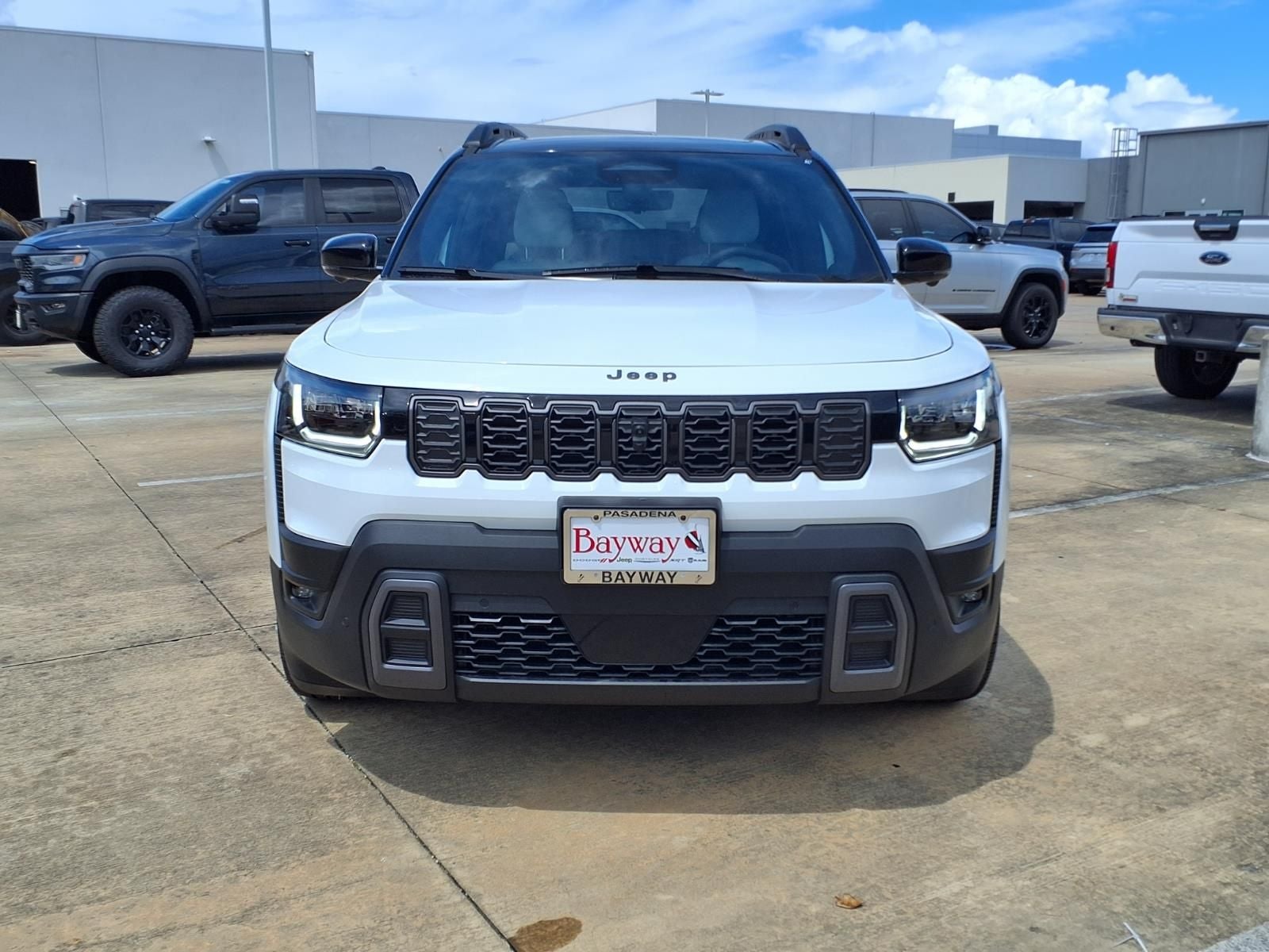 2026 Jeep Cherokee Overland